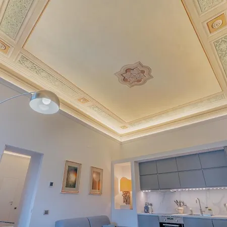 Le Fije - Luxury
